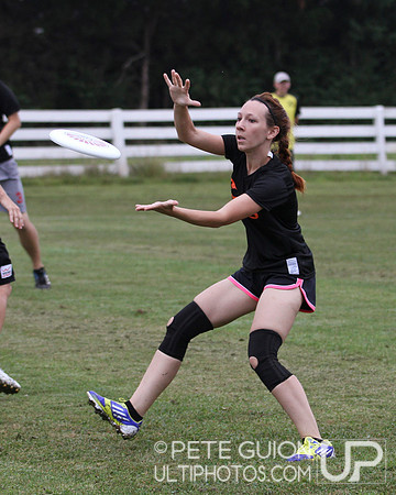 Round 1 of Mixed pool play of the 2013 Chesapeake Open