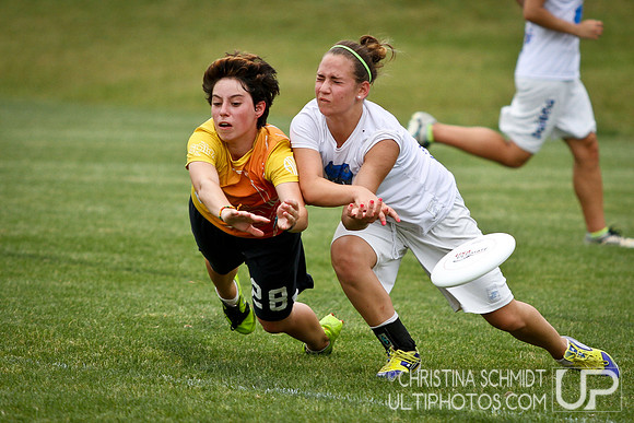 Round 4 - Sat Girls - USAU 2013 HS Southerns