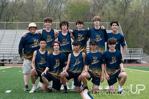 Wissahickon Team picture 2023 Radnor Invite