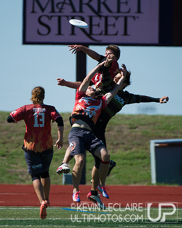Drag'n Thrust vs. Ghosts Mixed Semi 2013 USA Ultimate Club Natio