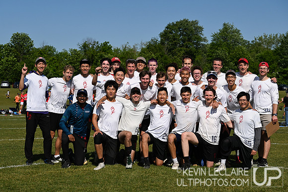 Cornell Buds Team Photo -- 2023 D1 Champs