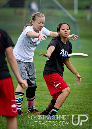 Sunday Girls U19 - Quarters - YCC 2013