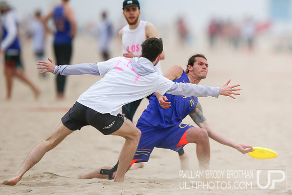 Day 1 of 2023 USA Ultimate Beach Championships.