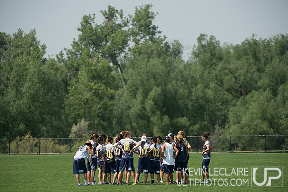 2012 USAU D-I College Championships Saturday Action