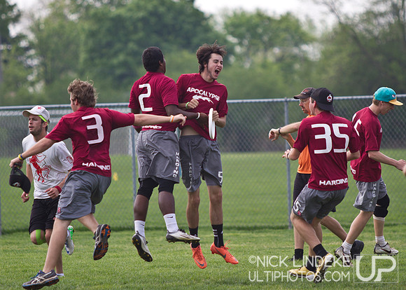 Sunday action from the 2013 D-III National Championships