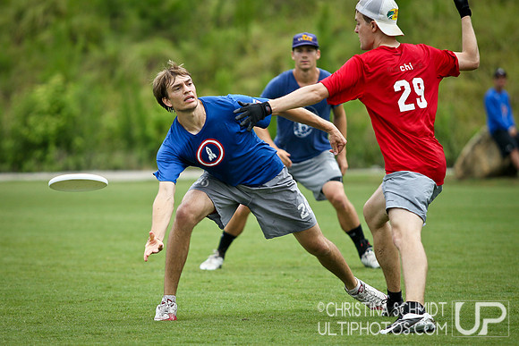 Men's Sunday - Round 3 - Christina - Club Terminus 2013