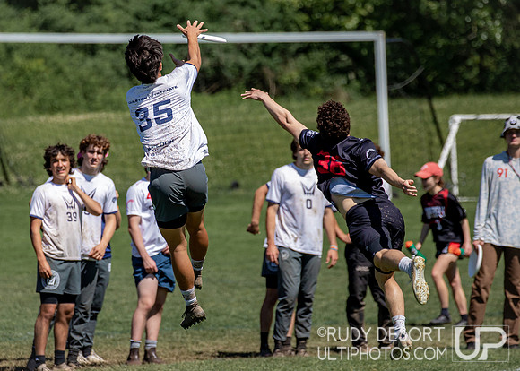 2024 USA Ultimate Division I College Championships ©