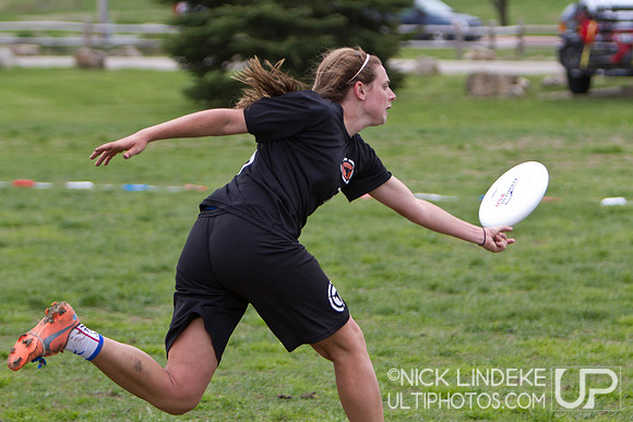 Saturday Pool Play - Round 3 - 2013 D-I College Champs