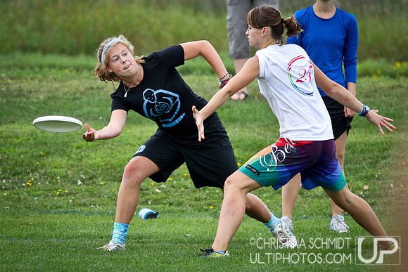 Sunday Girls U19 - Quarters - YCC 2013