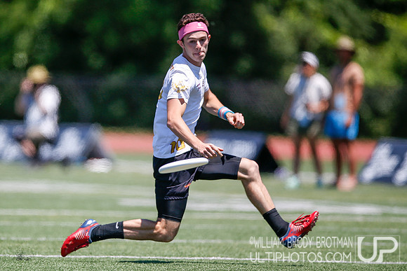 Day 4 of 2023 D-I College Championships.