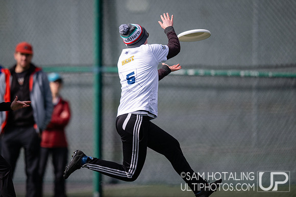 Pool play at Northwest Challenge Women's