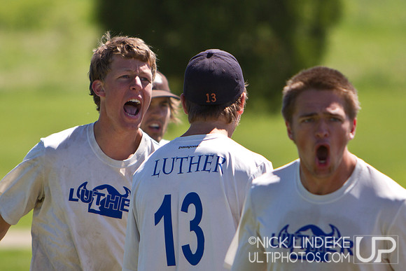 Friday Pool Play - Round 2 - 2013 D-I College Champs