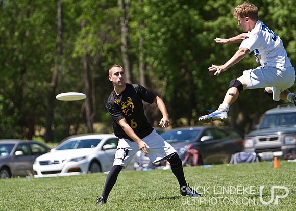 Friday Pool Play - Round 2 - 2013 D-I College Champs