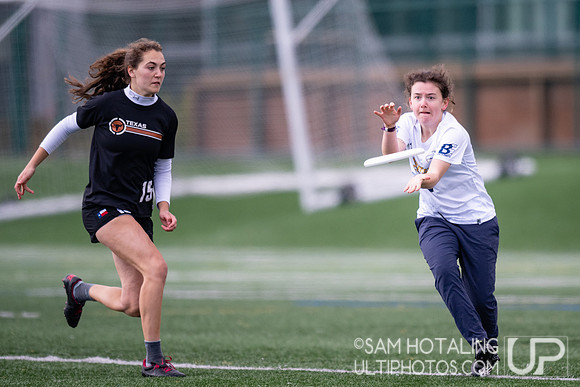 Pool play at Northwest Challenge Women's
