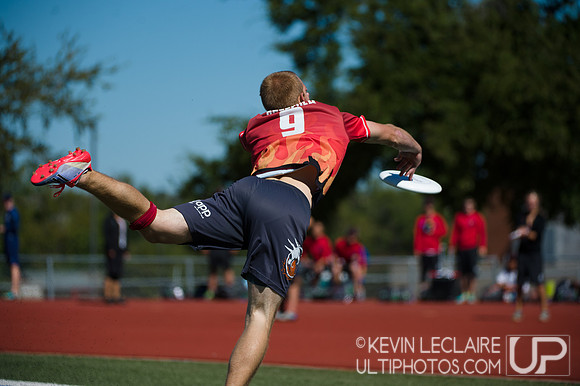 Drag'n Thrust vs. Ghosts Mixed Semi 2013 USA Ultimate Club Natio