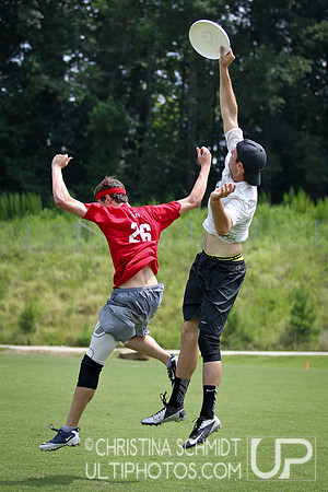 Men's Saturday - Round 2 - Christina - Club Terminus 2013