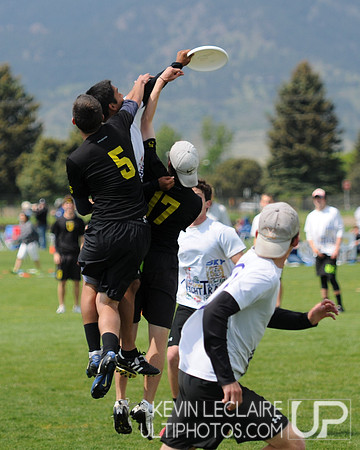 Saturday 10:30am round -- 2011 USAU College Championships