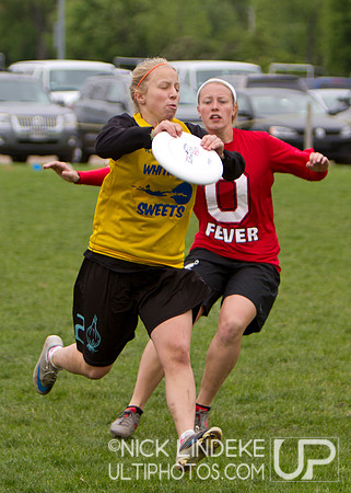 Saturday Pool Play - Round 2 - 2013 D-I College Champs