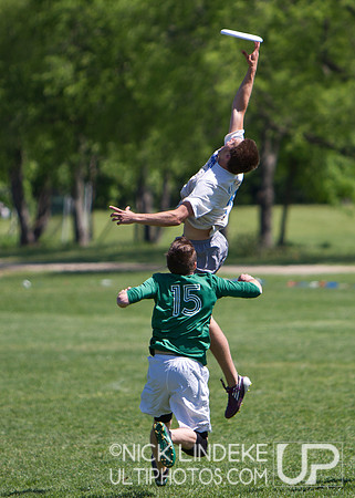 Friday Pool Play - Round 2 - 2013 D-I College Champs