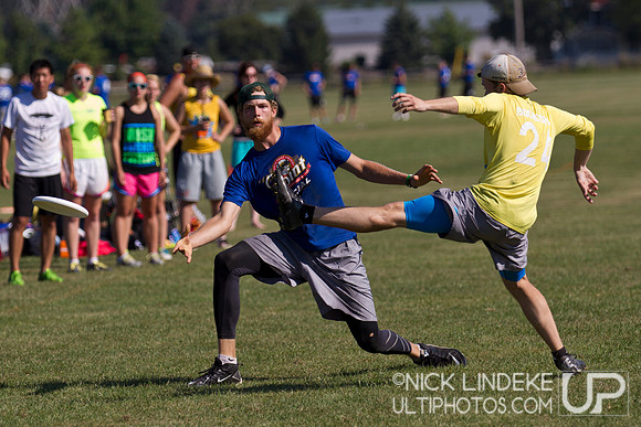 Sunday Action at Cooler Classic 25