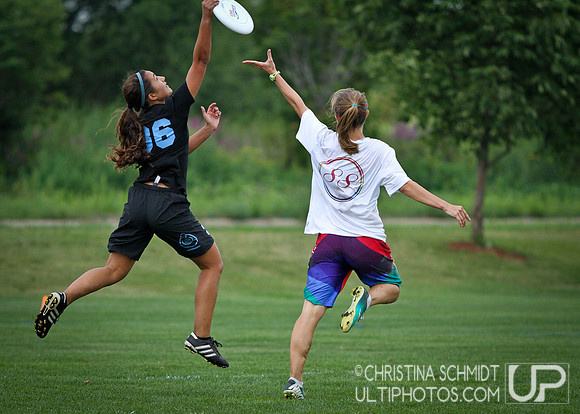Sunday Girls U19 - Quarters - YCC 2013