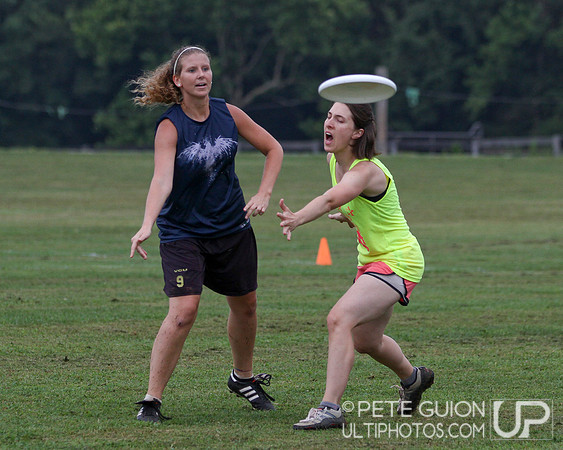 Round 1 of Women's pool play of the 2013 Chesapeake Open