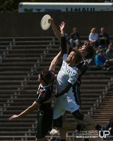 SF Dogfish v. Seattle Rainmakers at Boxer Stadium 4/12/2014