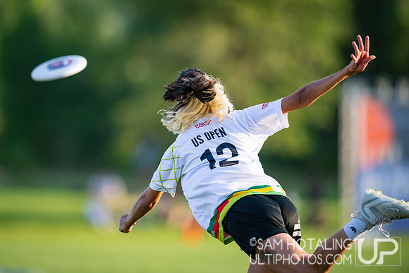 Color of Ultimate pickup showcase game at International Club Championships at Aurora Sports Park