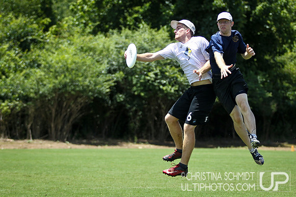 Men's Sunday - Finals - Christina - Club Terminus 2013