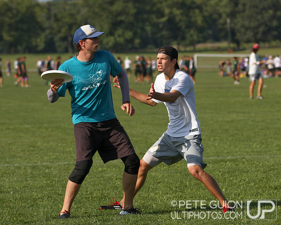 Round 1 of Mixed pool play of the Chesapeake Invite