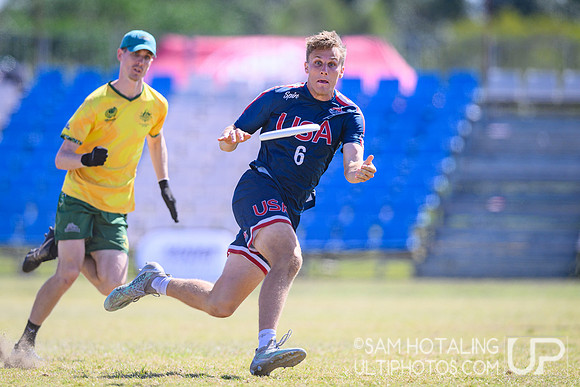 Mixed semifinals during World Ultimate Championships at Runaway Bay Precinct