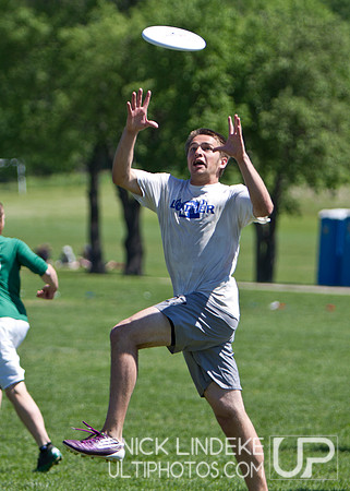 Friday Pool Play - Round 2 - 2013 D-I College Champs