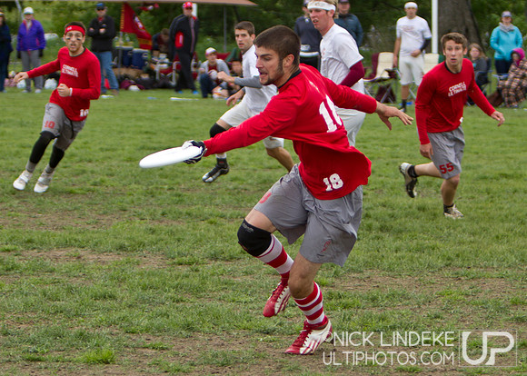 Saturday Pool Play - Round 3 - 2013 D-I College Champs