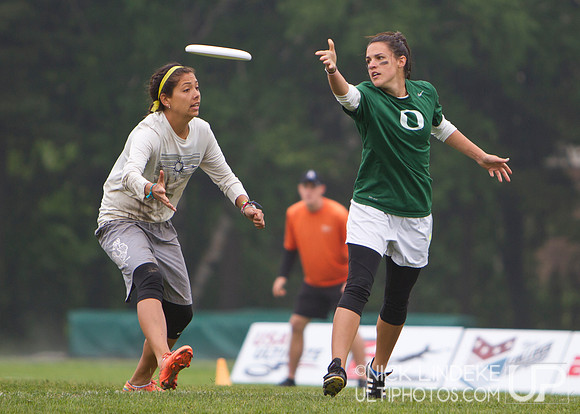 Championship game Carleton vs. Oregon