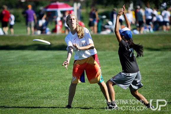 Saturday Girls U19 - Round 1 - YCC 2013