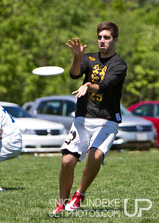 Friday Pool Play - Round 2 - 2013 D-I College Champs