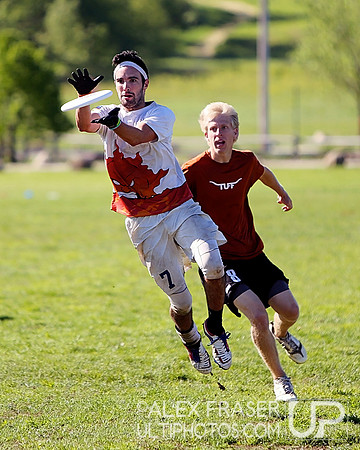 Fri Round 1 - 2013 D-I College Champs