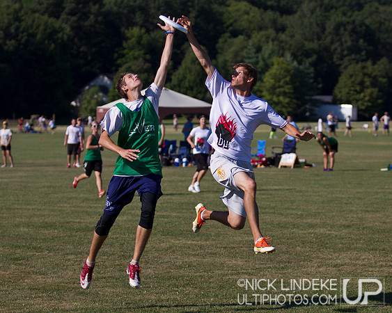 Sunday Action at Cooler Classic 25