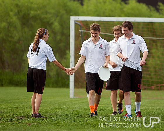 Sat Round 1 - Open D-III - MN HS State Champs 2013