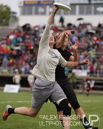 Sunday Highlights - 2013 USA Ultimate D-I College Champs