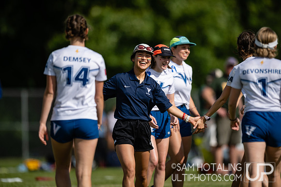 Highlights from pool play USAU DI College Championships at Memorial Stadium