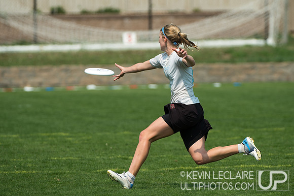 2012 USAU D-I College Championships Saturday Action
