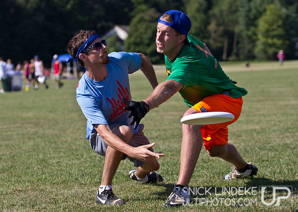 Sunday Action at Cooler Classic 25