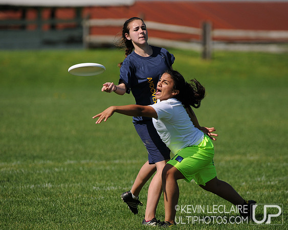 Saturday 9am games -- Girls Division -- 2011 High School Easterns