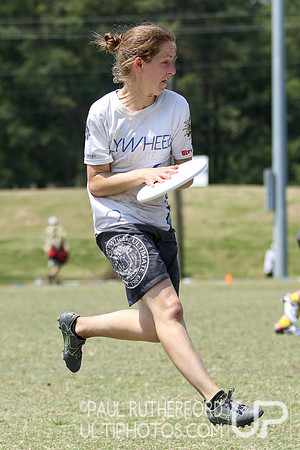 Friday Action from USAU College Division 1 Nationals