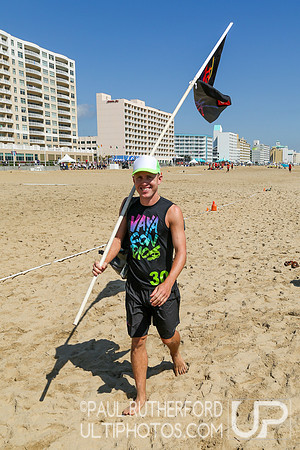 Action from 2016 USAU Beach Nationals