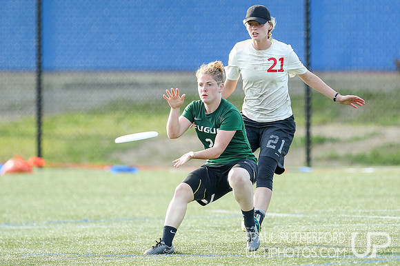 Action from USAU College Division 1 Nationals