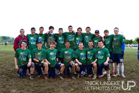 Team photo from the DIII College Championships