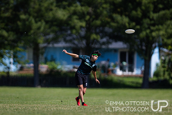 Saturday full coverage from USAU D-I College Championships, Cal Poly vs Cal