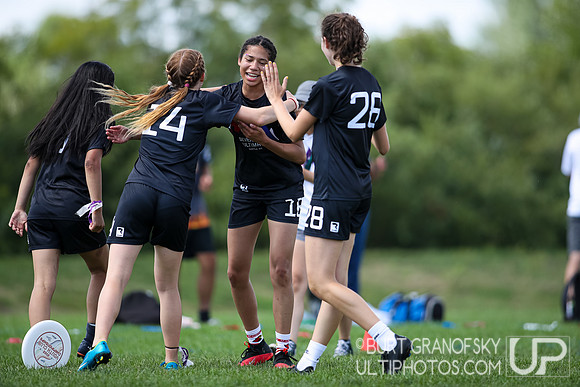 USA Ultimate YCC 2022 -- U17 Girls Finals Action